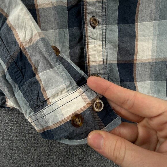 Carhartt Men Long Sleeve Blue Beige Plaid Button Up Shirt Small Slim Fit Adult - Picture 12 of 13